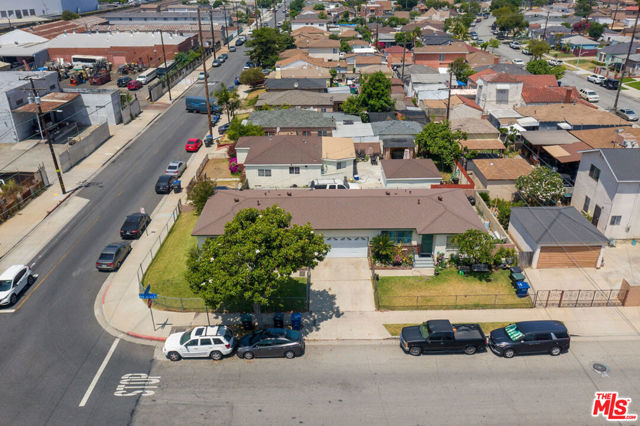 1513 Hendricks Avenue, Los Angeles CA: https://media.crmls.org/mediaz/2e446931-6124-43ae-af44-216524f65ad6.jpg