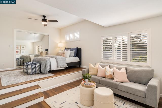 46 Saint Mark Ct, Danville CA: https://media.crmls.org/mediaz/2e468188-3907-48f0-a666-207290de55bb.jpg