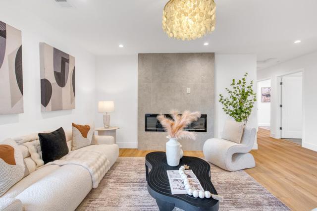 236 Ryder Street, San Mateo CA: https://media.crmls.org/mediaz/2e46853b-40af-419d-8b22-23af42081ec4.jpg