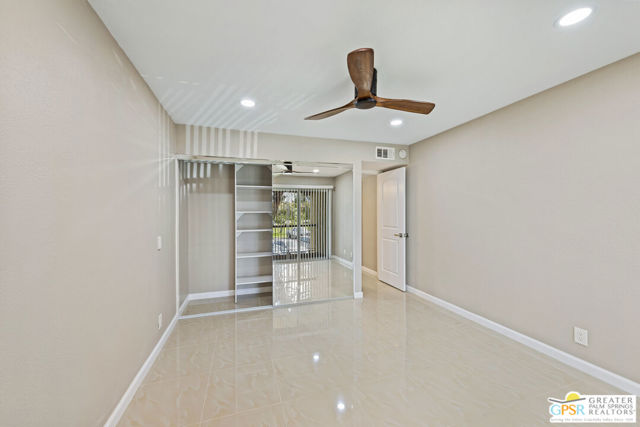 64285 Spyglass Avenue, Desert Hot Springs CA: https://media.crmls.org/mediaz/2e46cfb3-ddd5-4393-8a42-bbae70db9a8a.jpg