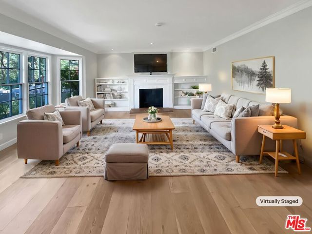 2252 Verde Oak Drive, Los Angeles CA: https://media.crmls.org/mediaz/2e48ed72-074c-4eaa-bf3c-ea62a8258f74.jpg