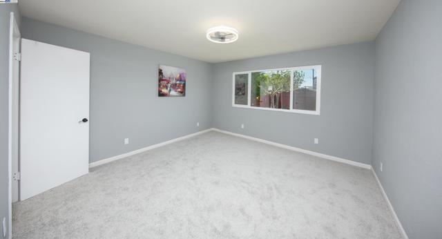 1430 Colin St, San Pablo CA: https://media.crmls.org/mediaz/2e496deb-15ad-41d2-bfa8-70cb568d00a0.jpg