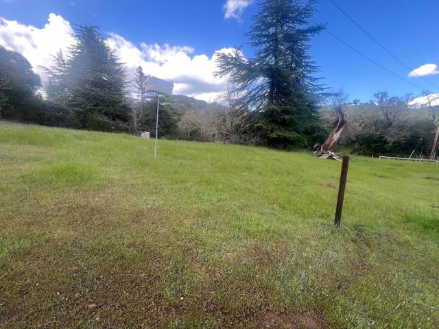 5390 Little Uvas Road, Morgan Hill CA: https://media.crmls.org/mediaz/2e49fec4-0354-462b-a6f4-01c1a4607103.jpg