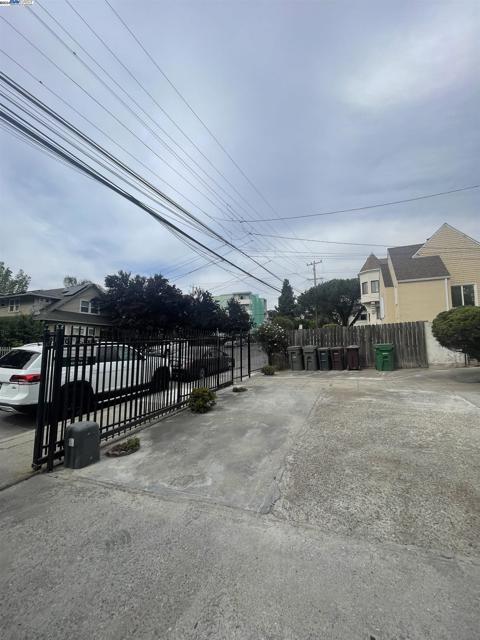 Image 3 of 44 For 1838 5th Ave
