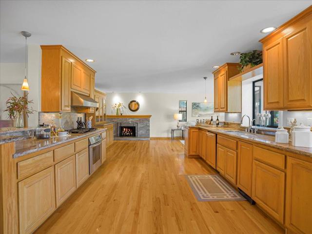 10623 Glenview Avenue, Cupertino CA: https://media.crmls.org/mediaz/2e4c15c4-ac0f-4920-a79c-37d9b0520dec.jpg