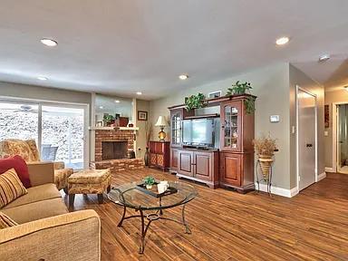 Image 3 of 23 For 11314 Almazon Street