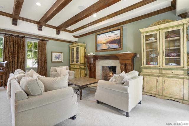 16356 Rambla De Las Flores, Rancho Santa Fe CA: https://media.crmls.org/mediaz/2e4de2f9-9970-463d-9bbb-86c4abb8abb8.jpg