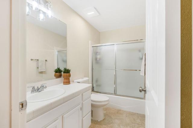 17992 Hillwood Lane, Morgan Hill CA: https://media.crmls.org/mediaz/2e4e8442-21bc-4eb3-8937-d906d5a48d23.jpg