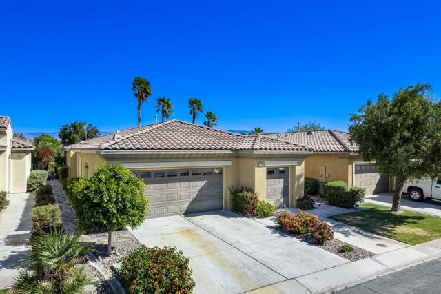 82102 Keitel Lane, Indio CA: https://media.crmls.org/mediaz/2e4ed0d9-3f12-4c05-90fd-5965432bfebb.jpg