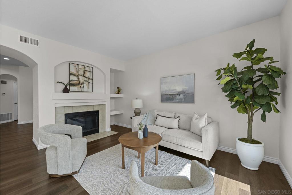 MLS #250033731SD img 9