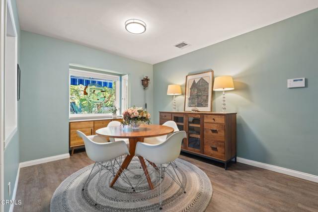 Detail Gallery Image 10 of 26 For 1640 Pasadena Glen Rd, Pasadena,  CA 91107 - 2 Beds | 2 Baths