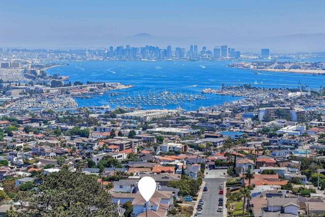 Image 15 of 43 For 3380 Trumbull St