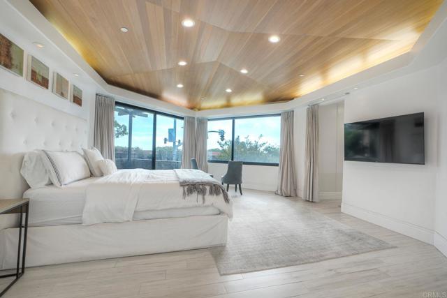 Detail Gallery Image 15 of 25 For 300 9th St., Del Mar,  CA 92014 - 3 Beds | 3 Baths