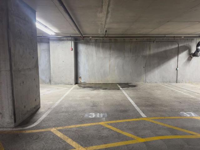 88 S Broadway, Millbrae CA: https://media.crmls.org/mediaz/2e52f8ff-894b-40f8-888b-c642fae78c6a.jpg