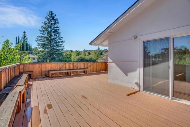 239 Sierra Court, Martinez CA: https://media.crmls.org/mediaz/2e53054e-1e91-4e7f-bf4c-6166cad05b1a.jpg