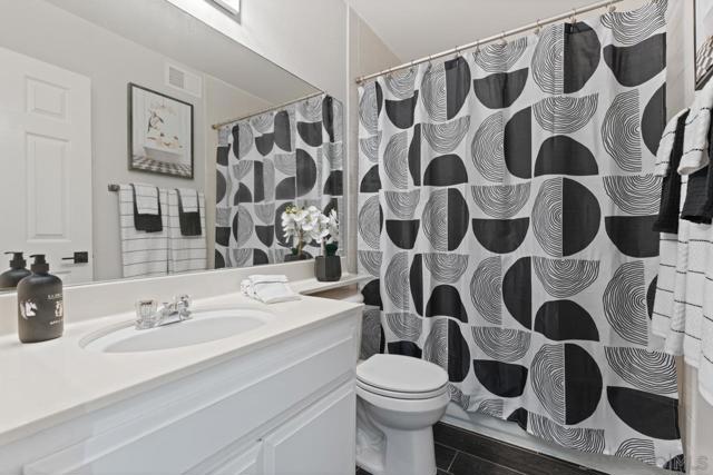 MLS #250043303SD image #26