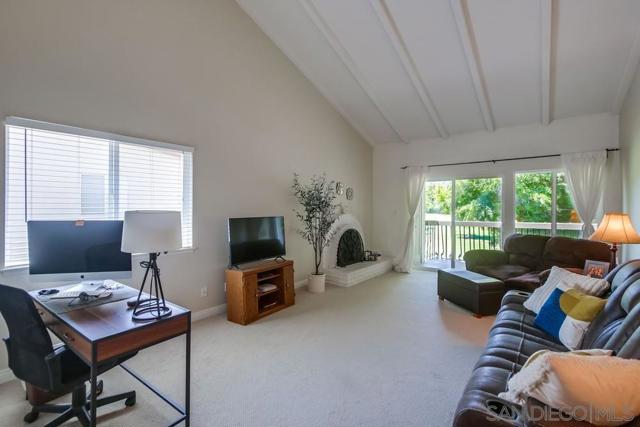12006 Caminito Campana, San Diego CA: https://media.crmls.org/mediaz/2e56e396-2a20-49e8-980c-95b50324e803.jpg