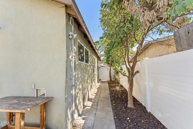 Detail Gallery Image 41 of 50 For 1129 La Puerta St, Los Angeles,  CA 90023 - 3 Beds | 1 Baths