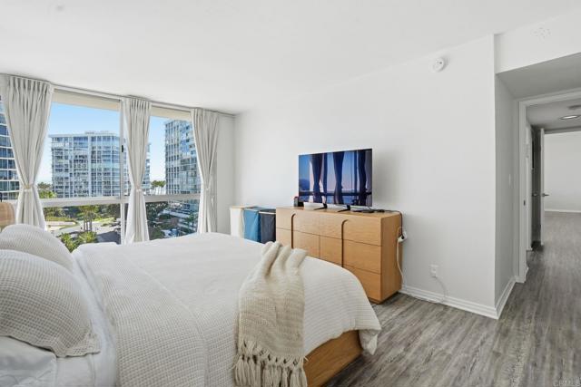 Detail Gallery Image 13 of 32 For 1730 Avenida Del Mundo #502,  Coronado,  CA 92118 - 2 Beds | 2 Baths
