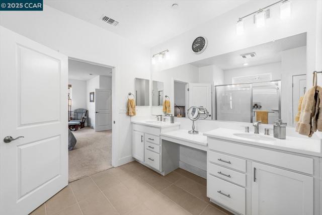 205 Goose Creek Ave, Brentwood CA: https://media.crmls.org/mediaz/2e58d511-0147-4a69-aa9c-59214fe4a561.jpg