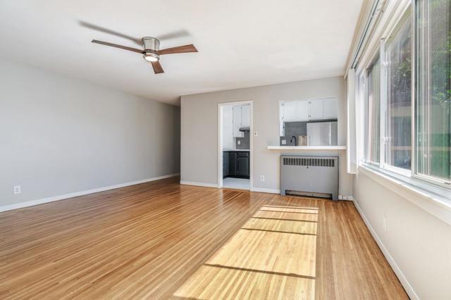 177 N El Camino Real, San Mateo CA: https://media.crmls.org/mediaz/2e596400-df3a-4725-a1c8-bb603276de67.jpg