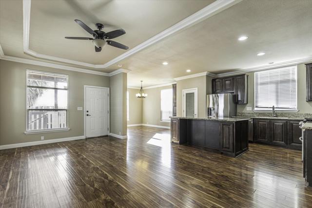 3660 Walnut Boulevard, Brentwood CA: https://media.crmls.org/mediaz/2e5a3b24-5855-47c6-964b-db0f8bb997ad.jpg