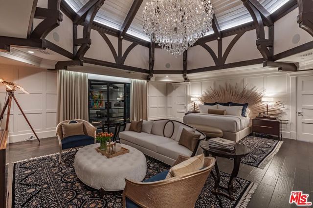 5076 Island Forest Place, Westlake Village CA: https://media.crmls.org/mediaz/2e5c1c7d-38f5-40b4-9890-062a2d64033b.jpg