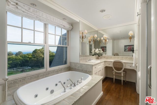 663 Lilac Drive, Santa Barbara CA: https://media.crmls.org/mediaz/2e5e9681-ae10-444b-835a-db9938f09ed7.jpg