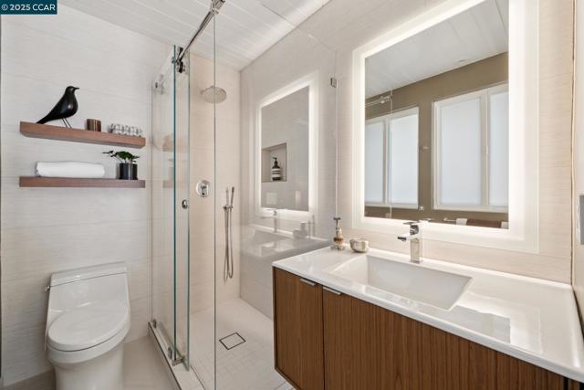 206 Santa Fe Dr, Walnut Creek CA: https://media.crmls.org/mediaz/2e628ef0-fa4f-4551-984c-c582f3ea76f7.jpg
