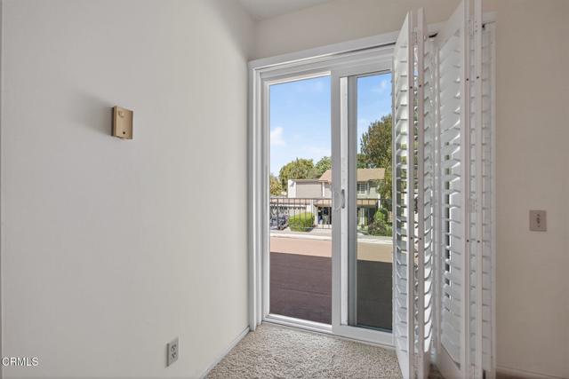 Detail Gallery Image 32 of 62 For 1610 Edgewater Ln, Camarillo,  CA 93010 - 3 Beds | 2/1 Baths