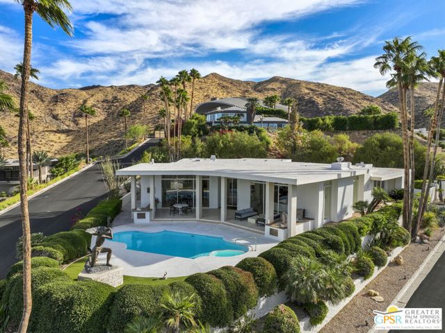 2432 Southridge Drive, Palm Springs, California 92264, 3 Bedrooms Bedrooms, ,1 BathroomBathrooms,Single Family Residence,For Sale,Southridge,24458521