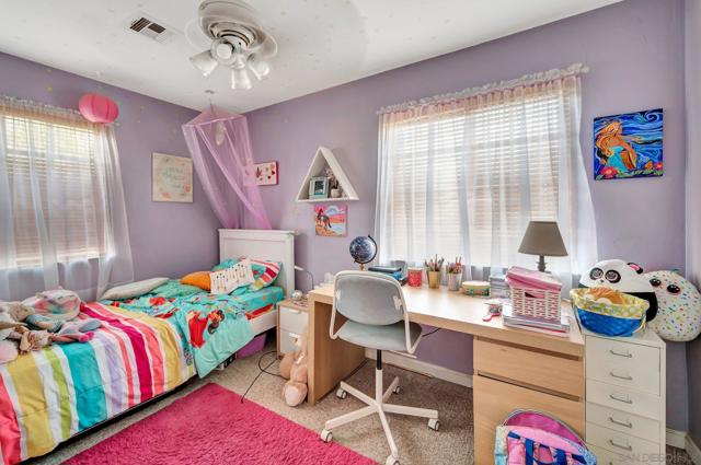 12004 06 Winter Gardens Dr, Lakeside CA: https://media.crmls.org/mediaz/2e66c67b-96aa-4c70-aae1-0cff973b3575.jpg
