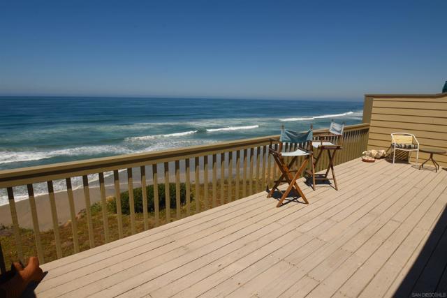 1810 Parliament, Encinitas CA: https://media.crmls.org/mediaz/2e675f46-3cef-4028-babb-dbdbf7d1010b.jpg
