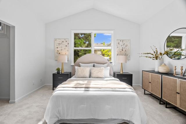 748 Cottage Court, Mountain View CA: https://media.crmls.org/mediaz/2e6861ad-0866-42ae-afca-071005576b35.jpg