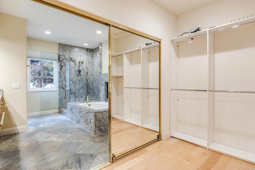 5370 Renaissance Avenue - photo 20