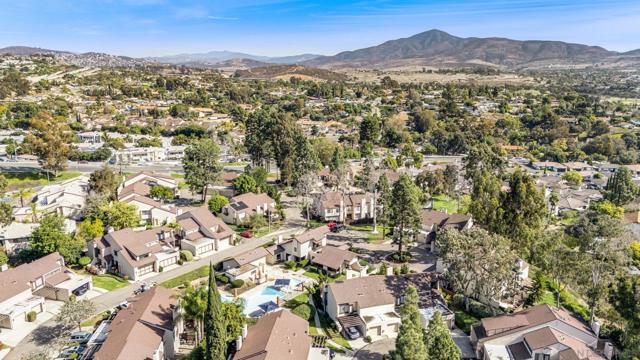 3024 Plaza Natalia, Bonita, California 91902, 3 Bedrooms Bedrooms, ,2 BathroomsBathrooms,Condominium,For Sale,Plaza Natalia,250019801SD