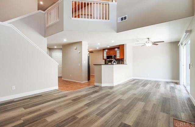 4620 Los Alamos Way, Oceanside CA: https://media.crmls.org/mediaz/2e6aa497-567f-43fb-9c57-0bb7d3d47fea.jpg