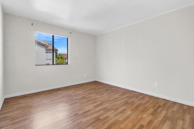 3566 Sunset Ln, San Diego CA: https://media.crmls.org/mediaz/2e6bd2a2-c9ce-478d-9c89-43ce2e52d3bb.jpg