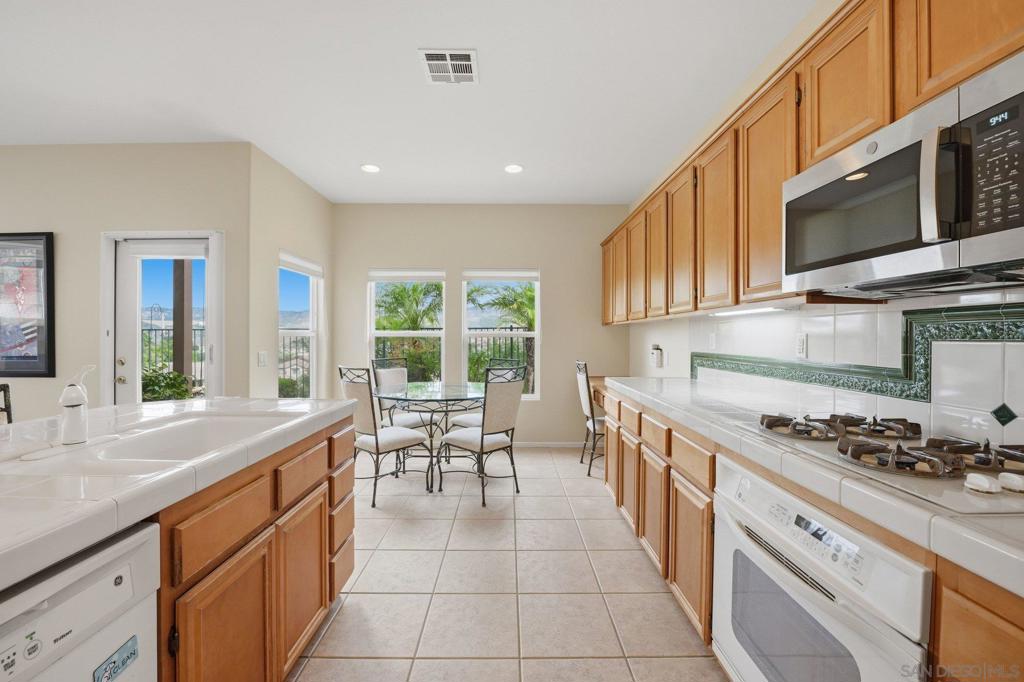 3234 Meadow Grass Lane - photo 20