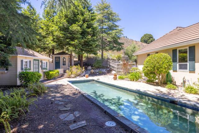 25317 Camino De Chamisal,  CA: https://media.crmls.org/mediaz/2e6ef182-1cb1-44ef-a456-d2ee9e0d68b0.jpg