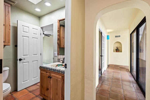 Image 27 of 60 For 2255 Araby Drive