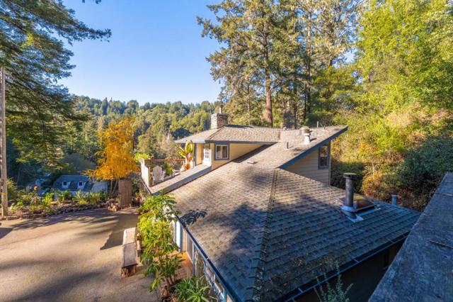 4051 Branciforte Drive, Santa Cruz CA: https://media.crmls.org/mediaz/2e6f3ad0-d768-4308-94f2-d8e3153773c5.jpg