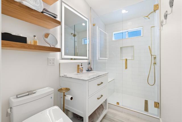 37 El Paseo Street, Newport Beach CA: https://media.crmls.org/mediaz/2e6f48cd-175d-40ca-b3c4-61c0506eb65b.jpg