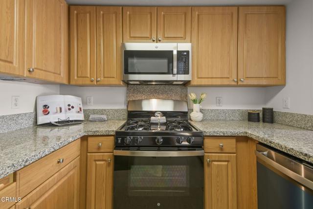 200 N 5TH Street, Alhambra CA: https://media.crmls.org/mediaz/2e6f8db2-1522-4fb0-805a-26f101c03e52.jpg