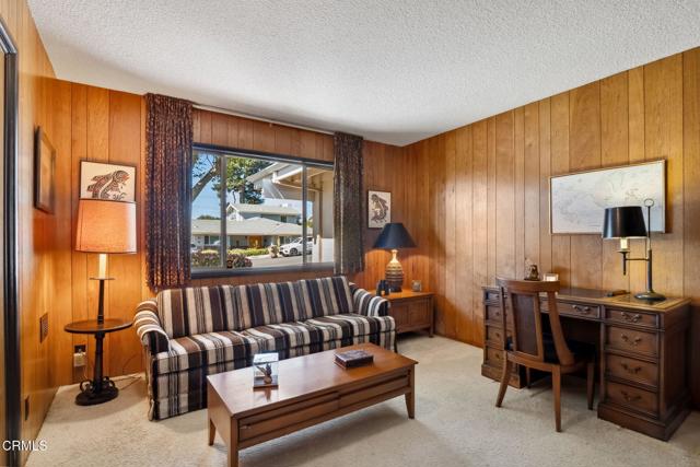 262 Crestwood Avenue, Ventura CA: https://media.crmls.org/mediaz/2e6f981e-c1ff-4331-bd9c-48b85c44f581.jpg