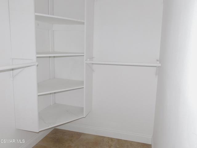 467 Sundance Street, Thousand Oaks CA: https://media.crmls.org/mediaz/2e701f75-e736-4813-8045-e034835b9f95.jpg