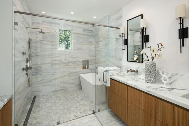 1307 University Avenue, Palo Alto CA: https://media.crmls.org/mediaz/2e704778-3b9a-48f5-b1a2-e06f0b4e6c50.jpg