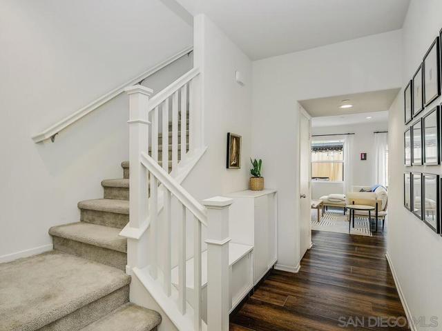 1882 Emily St, El Cajon CA: https://media.crmls.org/mediaz/2e70c4d8-e011-460d-8857-6e12ba1eb147.jpg