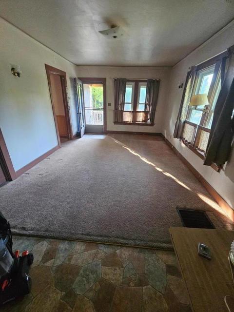 940 Llagas Road, Morgan Hill CA: https://media.crmls.org/mediaz/2e72224d-8ed4-46a0-8f96-075a52e72be3.jpg