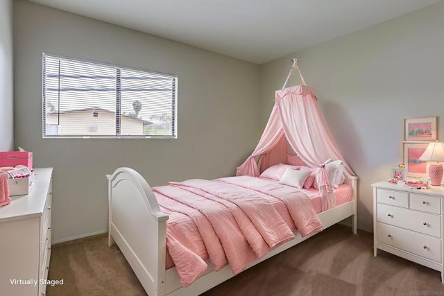 12741 Laurel St, Lakeside CA: https://media.crmls.org/mediaz/2e72880c-e7e2-447a-afc1-3db450388f40.jpg